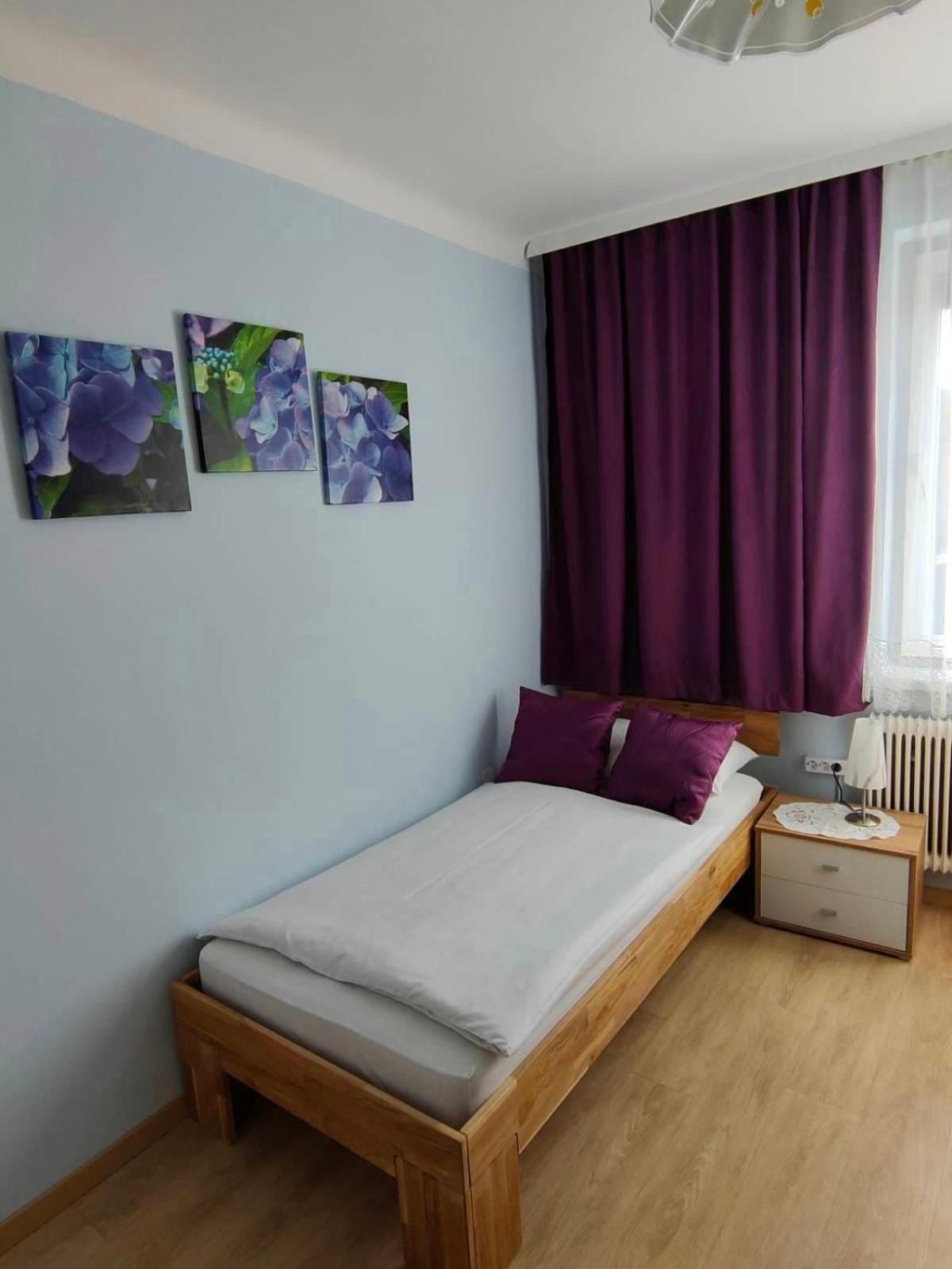 Pension Eder Bruck an der Leitha Bagian luar foto